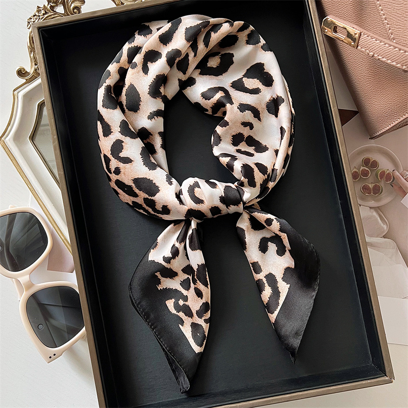 70cm Square Luxury Leopard Pri - đánh giá và giá Face Scarf Mask